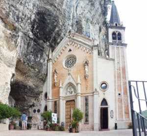 Wallfahrtskirche Madonna della Corona, Italien