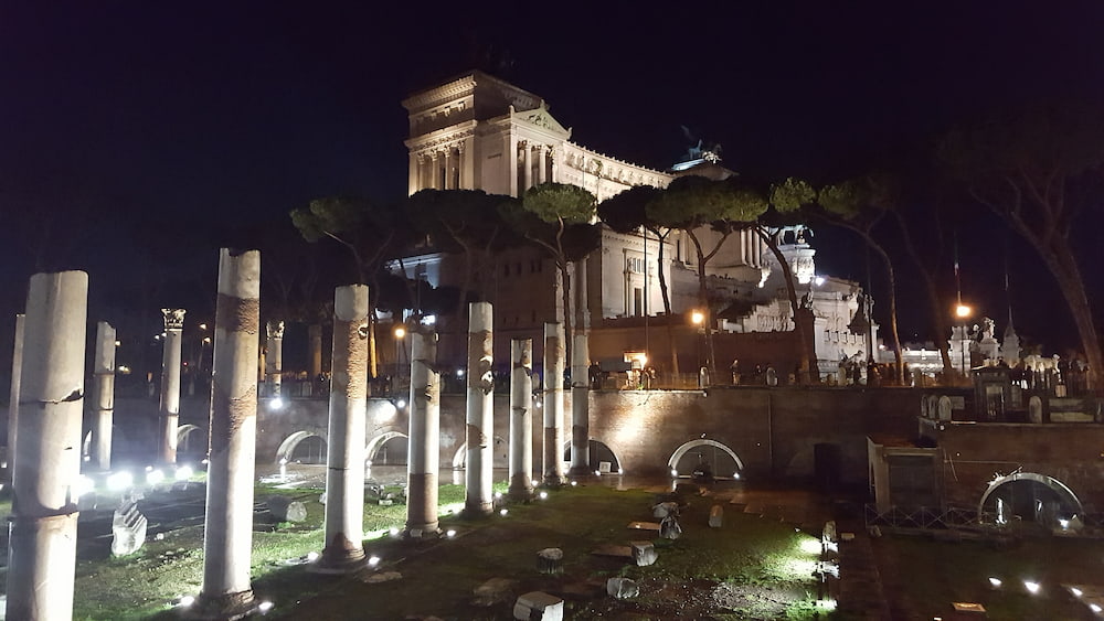 Rom bei Nacht: Victor Emmanuel II Monument
