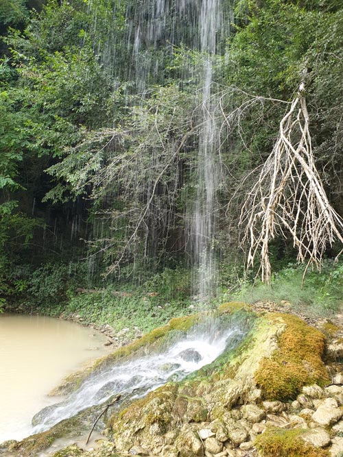 Istrien entdecken mit Camper Wasserfall