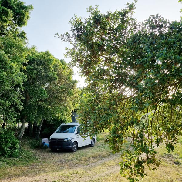 Wohnmobil-Stellplatz auf einem Agriturismo auf Sardinien