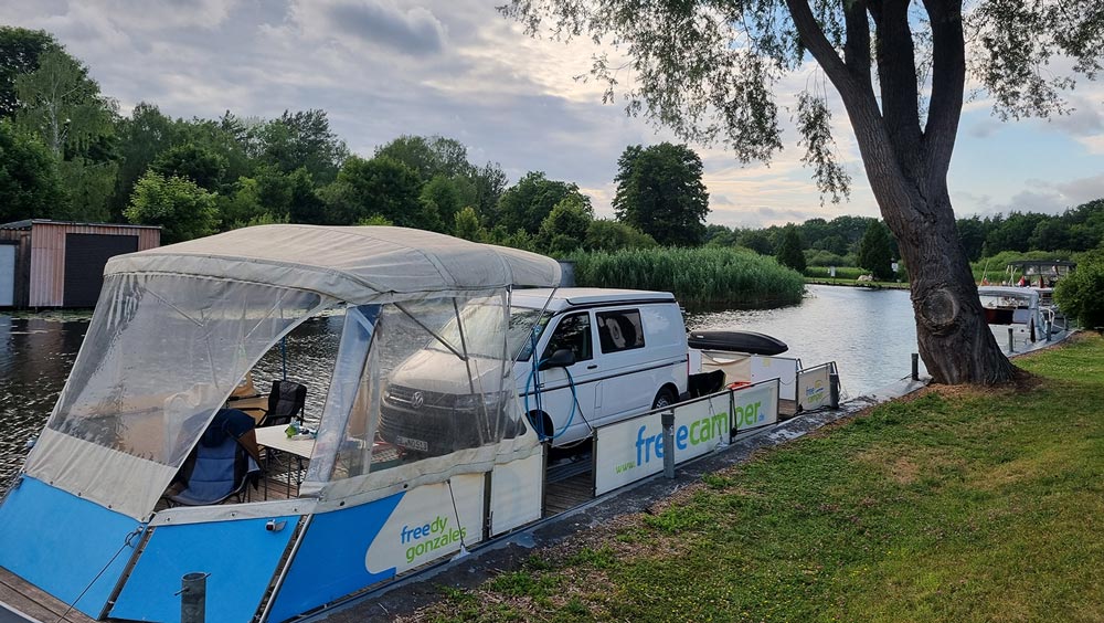 Bootsurlaub mit Camper